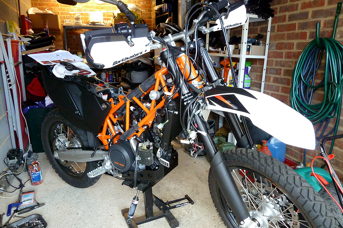 ktm 690 adventure kit